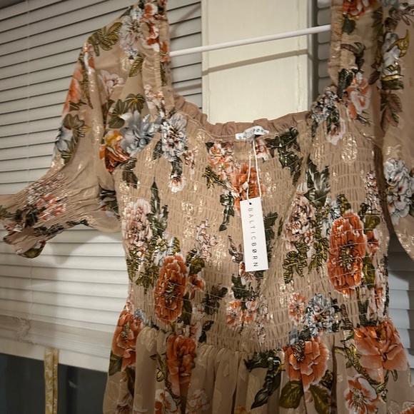 NWT Baltic Born Fabian Jacquard Midi Dress Dusty Mauve Size Medium - Picture 3 of 5